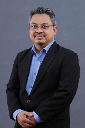 Assoc Prof Dr Mohd Pazudin Ismail